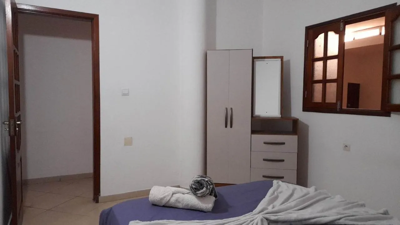 Stay At Kety'S Praia Appartement